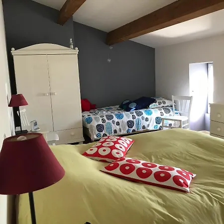 בית נופש Les Tremieres *