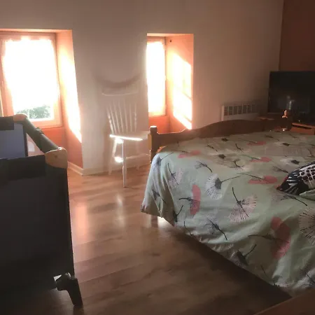 בית נופש Les Tremieres Le Thou