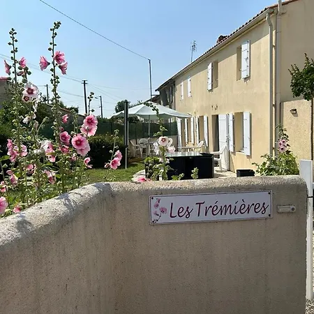 בית נופש Les Tremieres *