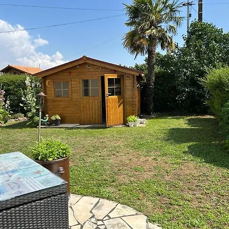 Les Tremieres Le Thou